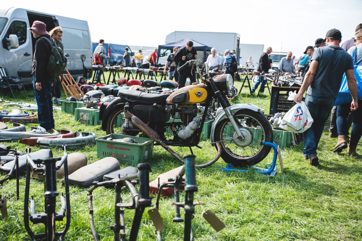 All the 2025 Kempton Park Autojumble dates
