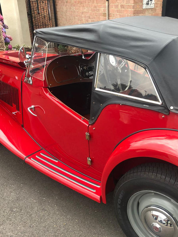 MG TD Roadster in Red 1950