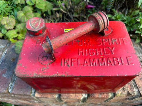 Halfords Red Petrol Can