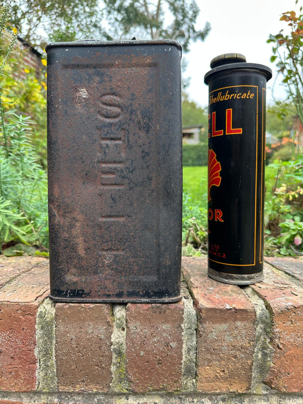 Shell Duo 2 Gallon Petrol Can with Motor Oil Insert