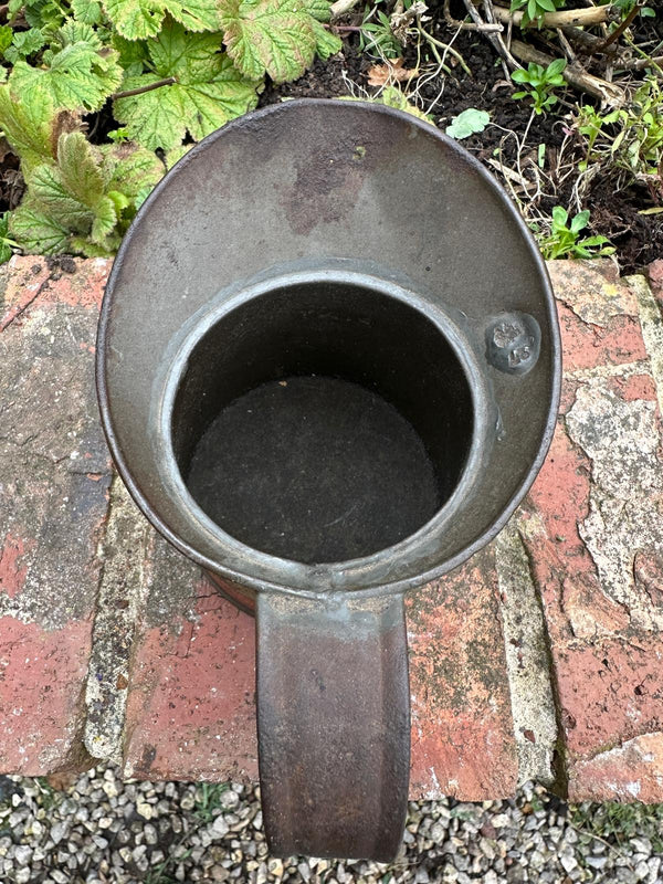 Shell 1 Pint Oil Pourer