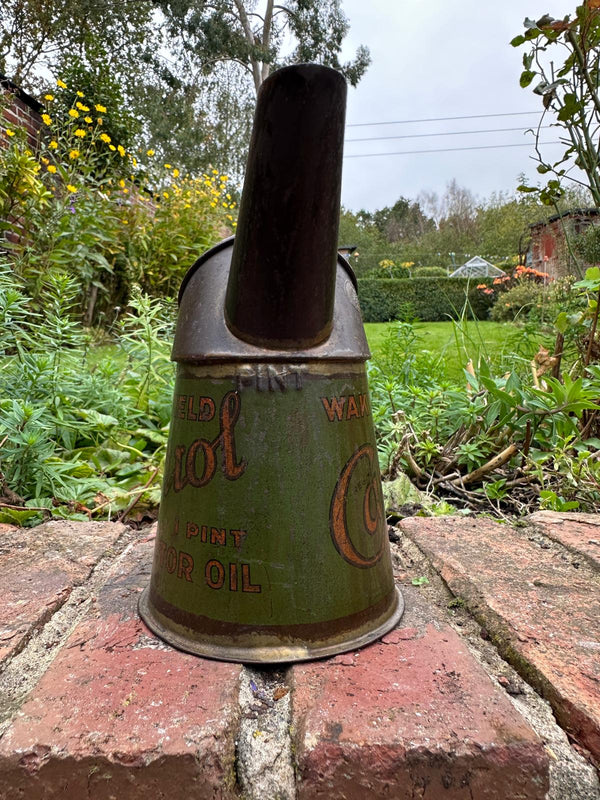 Castrol 1 Pint Oil Pourer