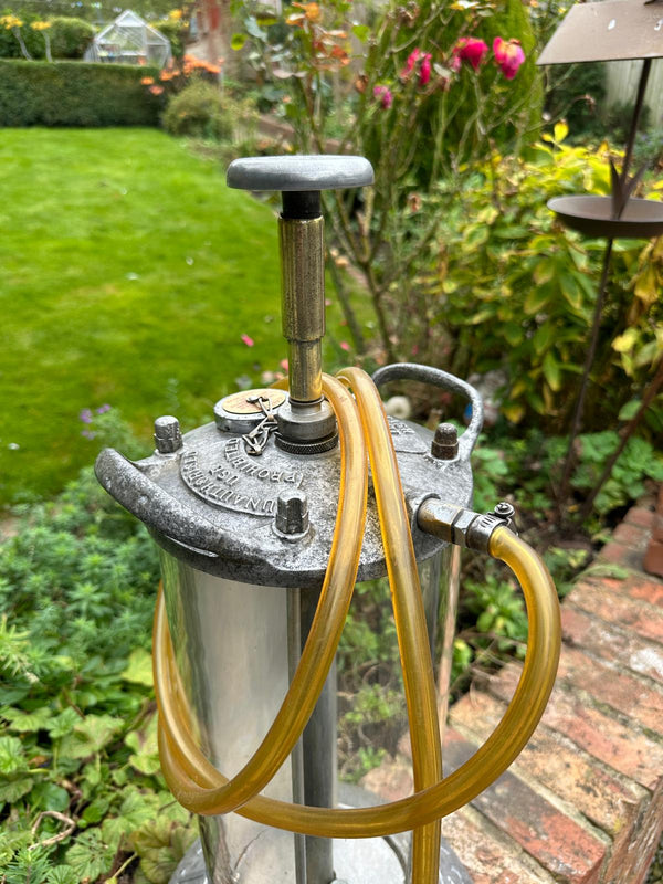 Redex Forecourt Oil Pump Dispenser