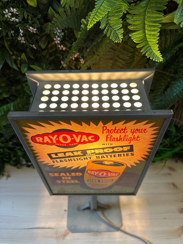 Ray-O-Vac “Leak Proof Batteries” Light-Up Advertising Display