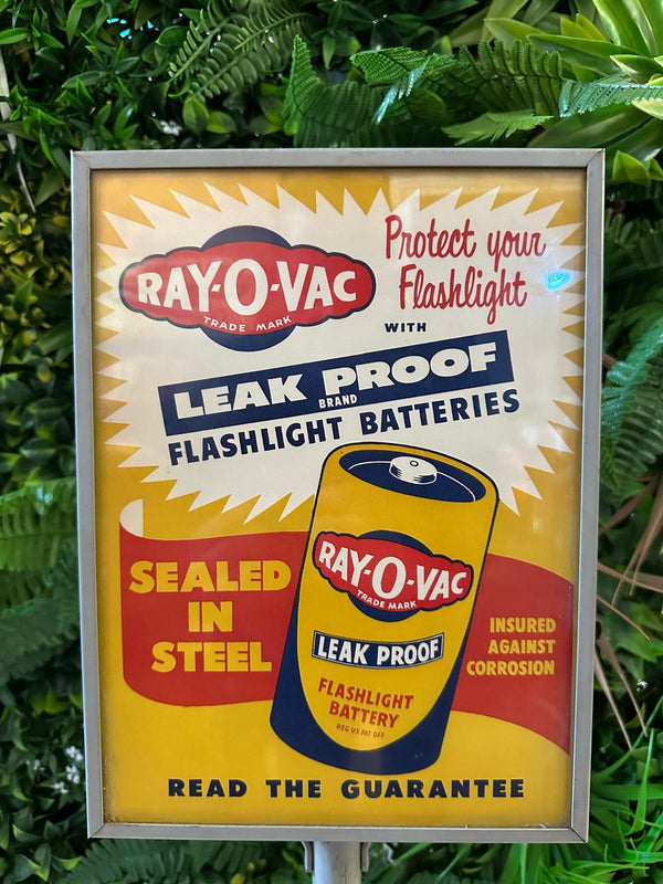 Ray-O-Vac “Leak Proof Batteries” Light-Up Advertising Display