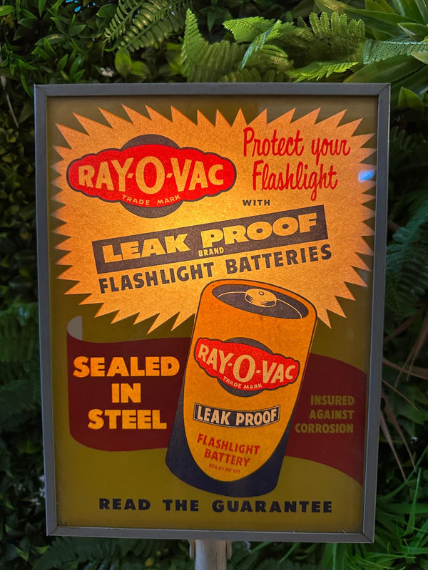 Ray-O-Vac “Leak Proof Batteries” Light-Up Advertising Display