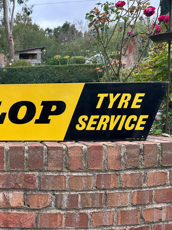 Dunlop Tyre Service Tin Sign
