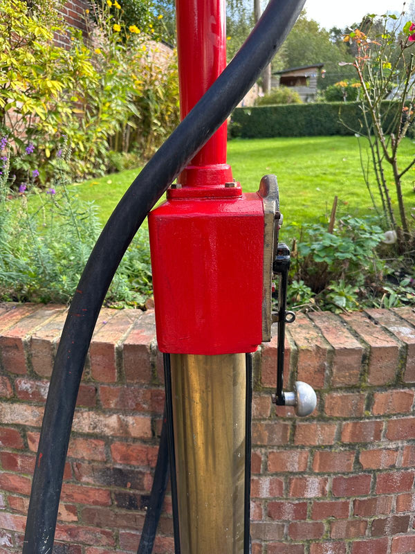 Avery Hardoll CH1 Hand-Operated Petrol Pump