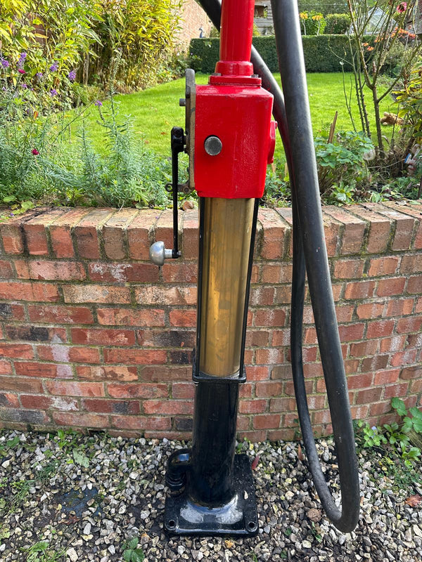 Avery Hardoll CH1 Hand-Operated Petrol Pump