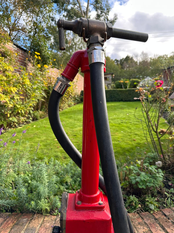 Avery Hardoll CH1 Hand-Operated Petrol Pump