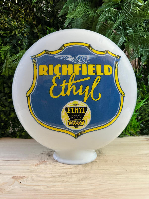Richfield Ehyl Glass Petrol Pump Globe